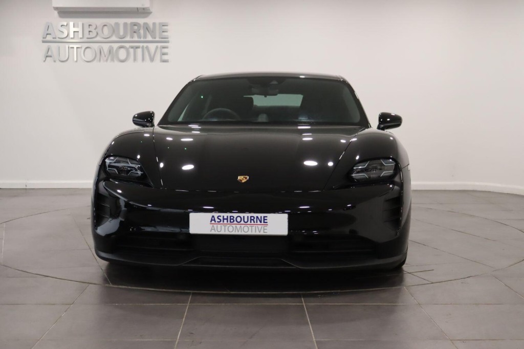 PORSCHE TAYCAN Performance Plus 93.4kWh GTS 2023