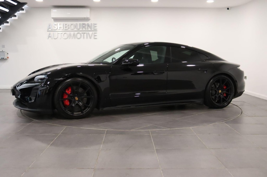 PORSCHE TAYCAN Performance Plus 93.4kWh GTS 2023