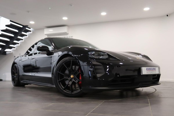 View PORSCHE TAYCAN Performance Plus 93.4kWh GTS