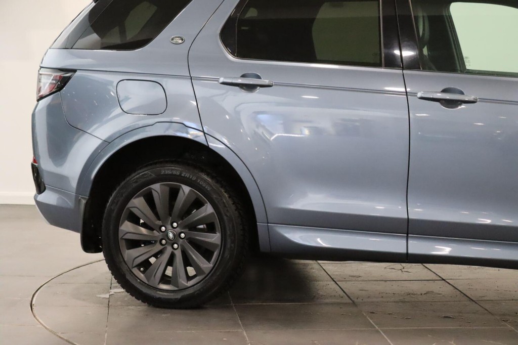 LAND ROVER DISCOVERY SPORT 2.0 D180 MHEV R-Dynamic SE 2019