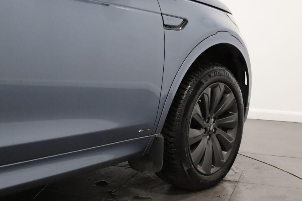 LAND ROVER DISCOVERY SPORT 2.0 D180 MHEV R-Dynamic SE 2019