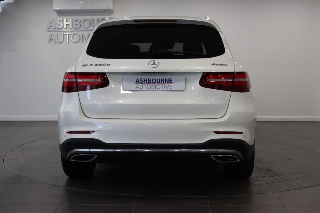 MERCEDES-BENZ GLC 2.1 GLC250d AMG Line 2017