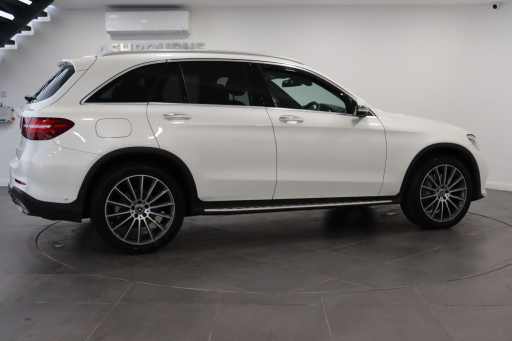 MERCEDES-BENZ GLC 2.1 GLC250d AMG Line 2017