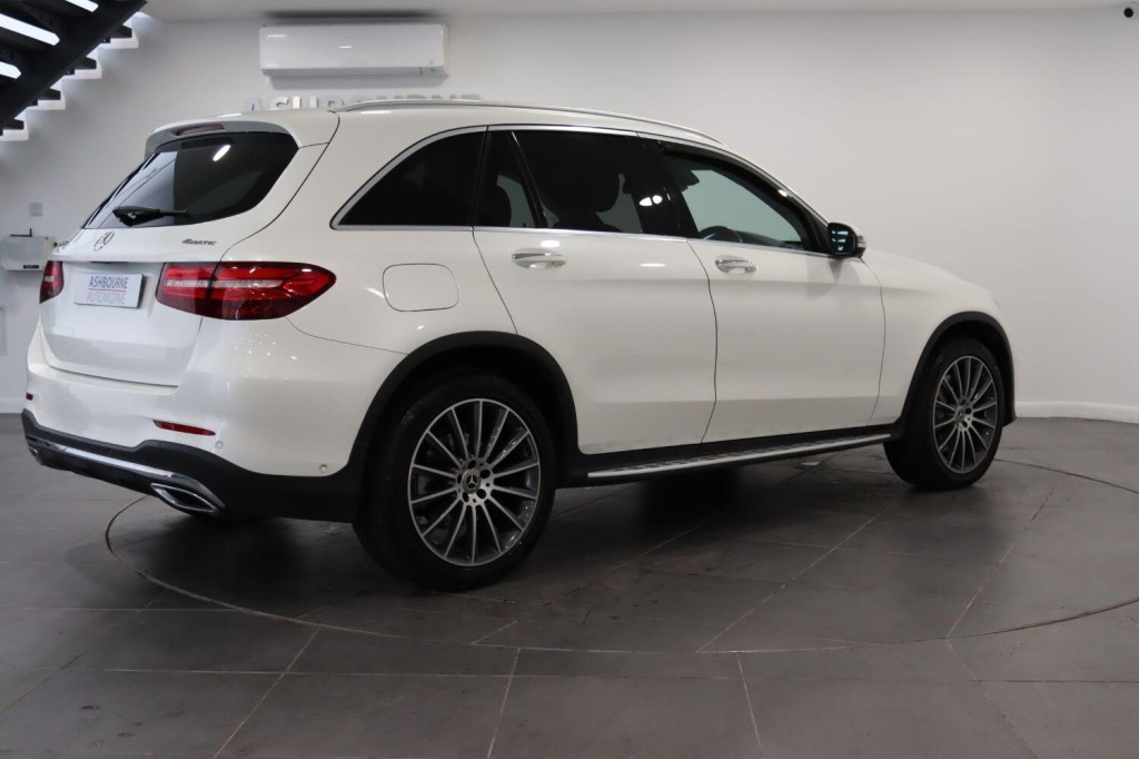 MERCEDES-BENZ GLC 2.1 GLC250d AMG Line 2017
