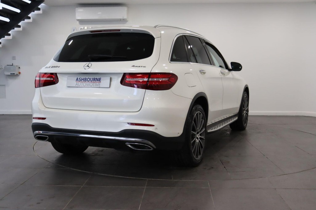 MERCEDES-BENZ GLC 2.1 GLC250d AMG Line 2017