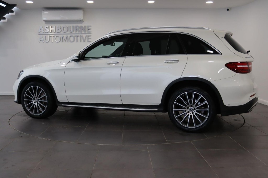 MERCEDES-BENZ GLC 2.1 GLC250d AMG Line 2017