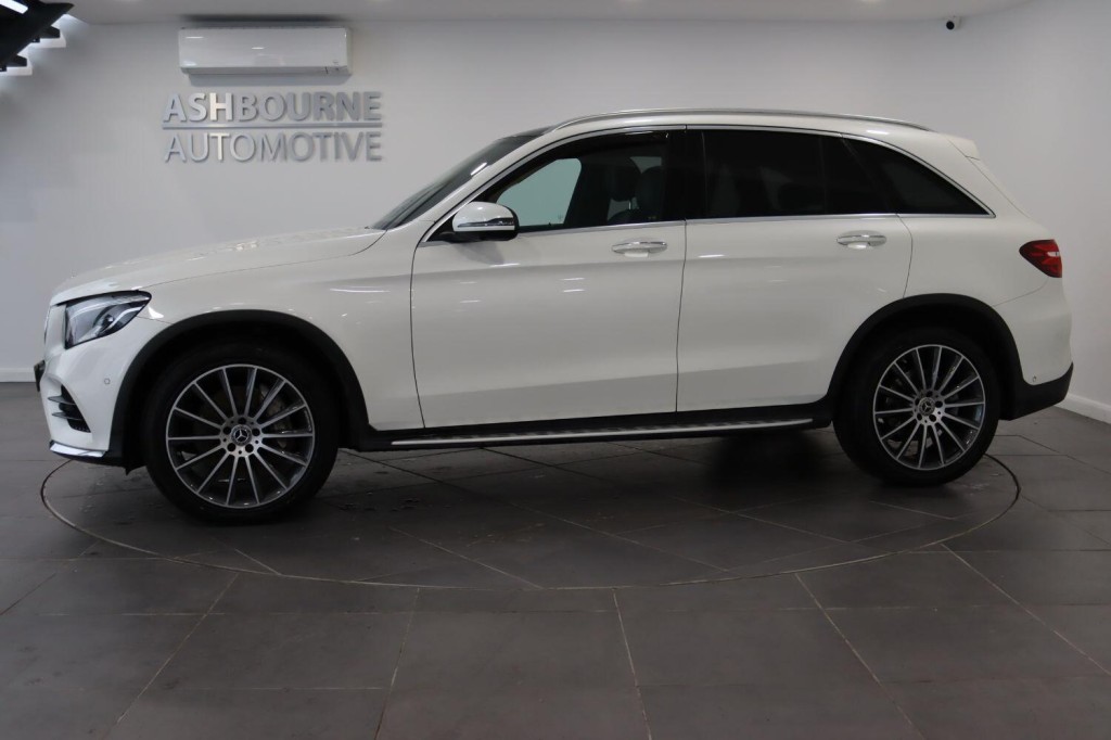 MERCEDES-BENZ GLC 2.1 GLC250d AMG Line 2017