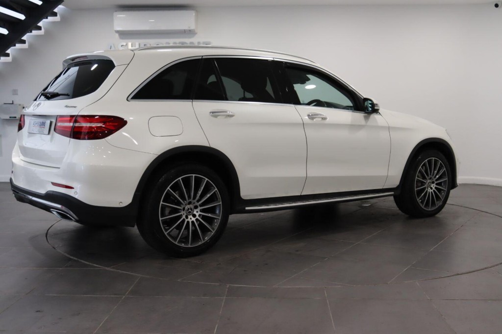 MERCEDES-BENZ GLC 2.1 GLC250d AMG Line 2017
