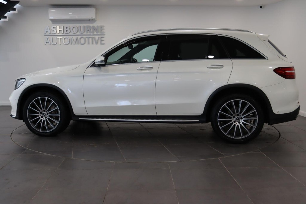 MERCEDES-BENZ GLC 2.1 GLC250d AMG Line 2017