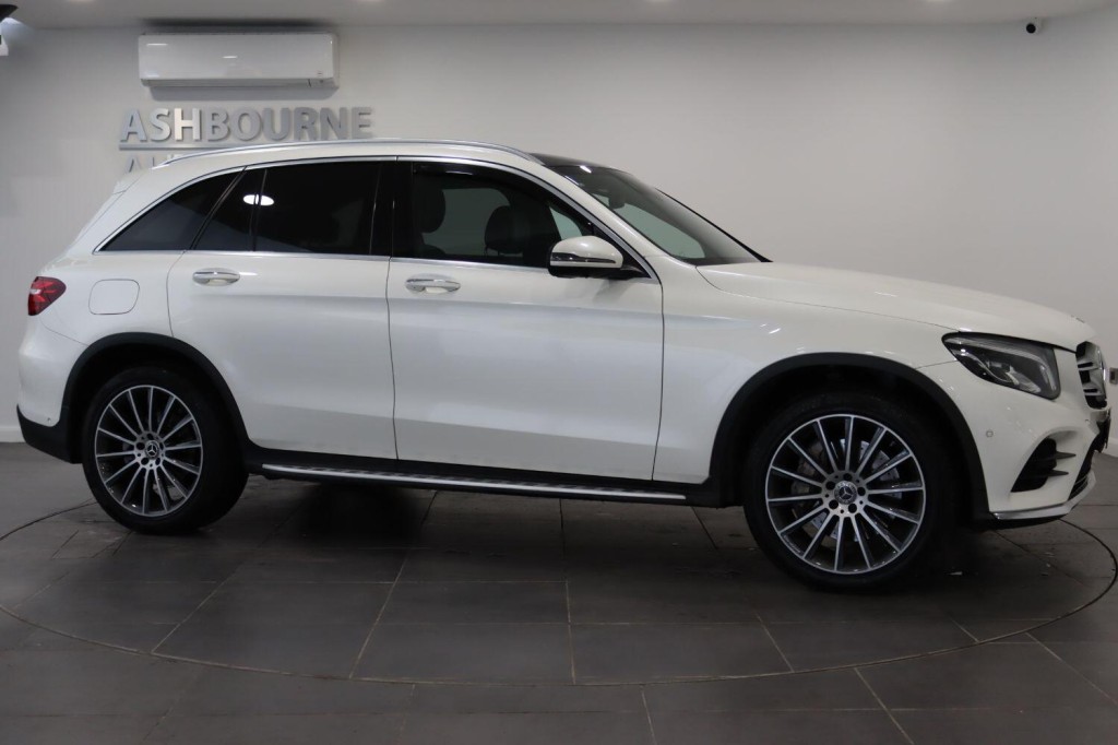 MERCEDES-BENZ GLC 2.1 GLC250d AMG Line 2017