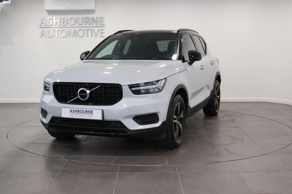 VOLVO XC40 1.5 R-Design T3 (163 hp) Auto 2021