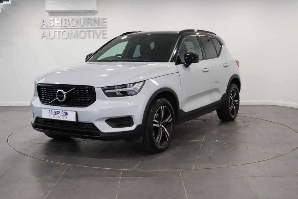 VOLVO XC40 1.5 R-Design T3 (163 hp) Auto 2021