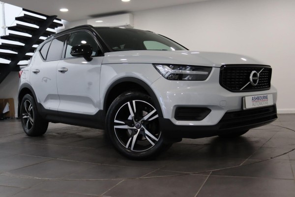 View VOLVO XC40 1.5 R-Design T3 (163 hp) Auto