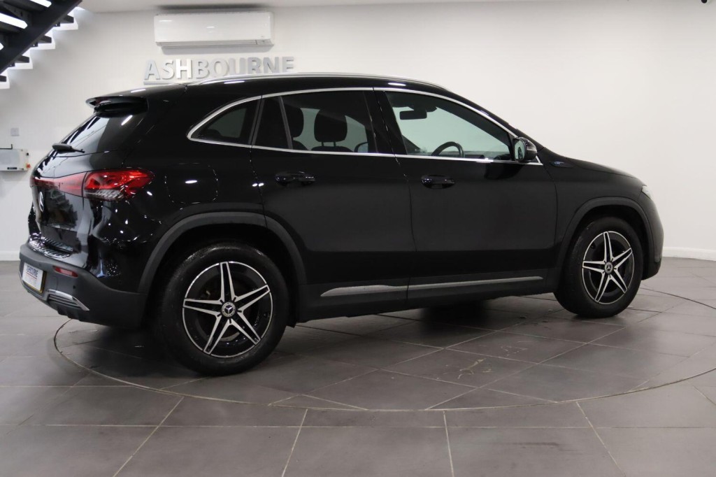 MERCEDES-BENZ EQA EQA 250+ 70.5kWh AMG Line 2022