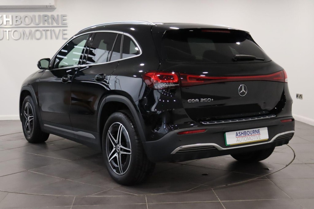 MERCEDES-BENZ EQA EQA 250+ 70.5kWh AMG Line 2022