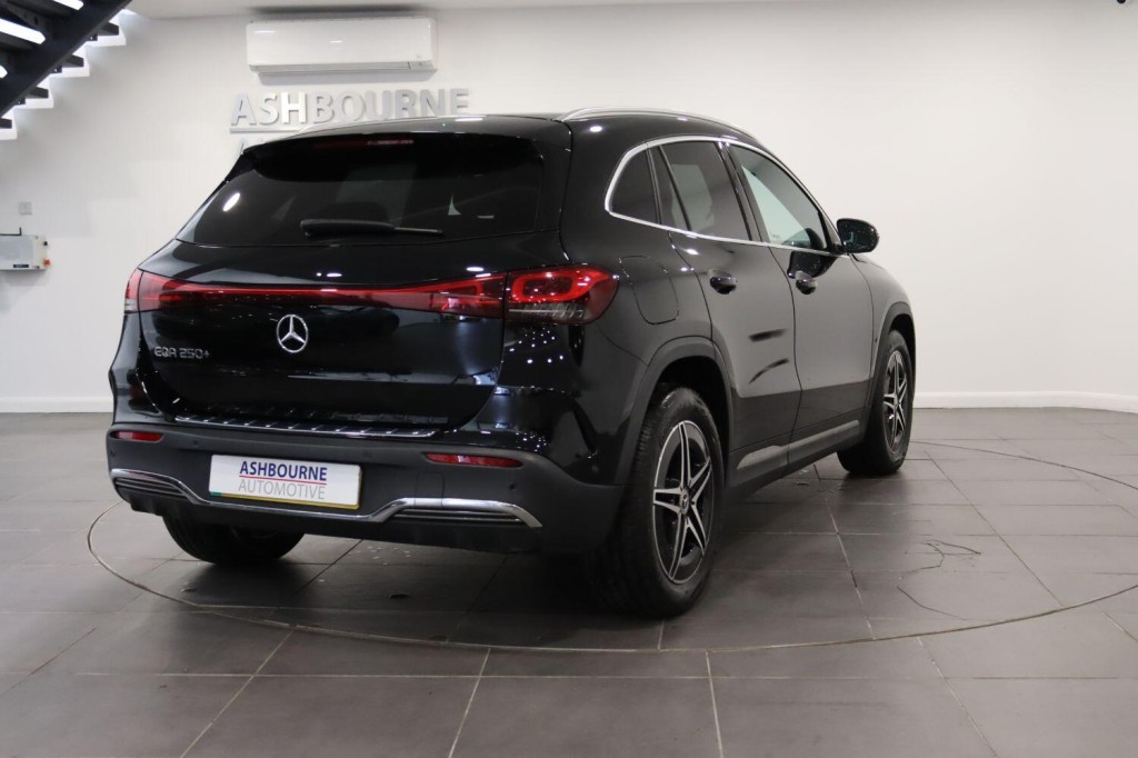 MERCEDES-BENZ EQA EQA 250+ 70.5kWh AMG Line 2022