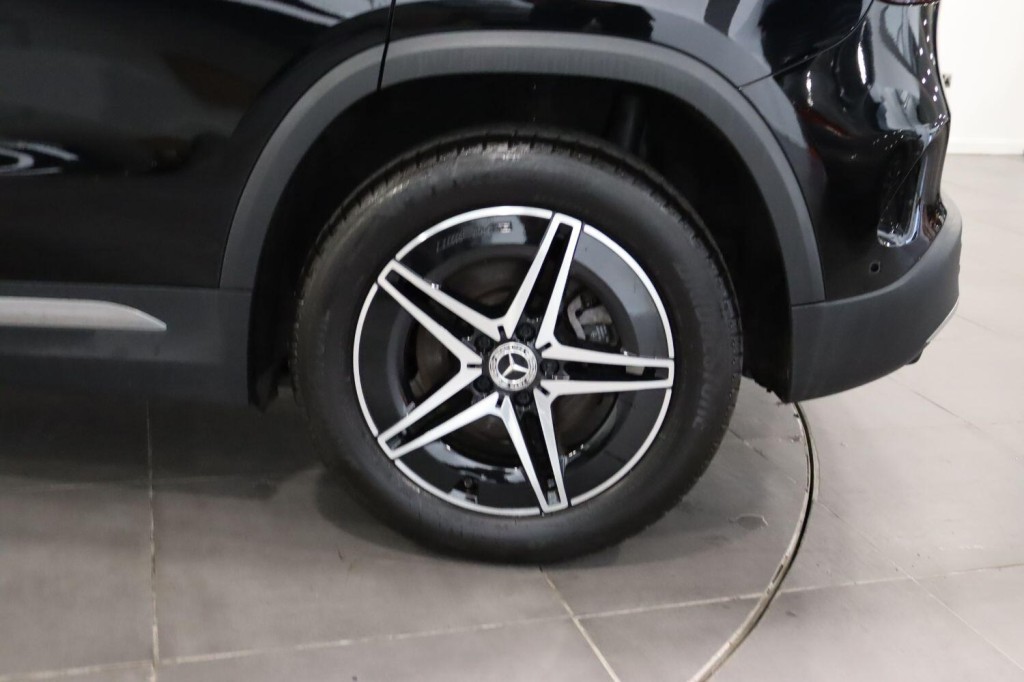 MERCEDES-BENZ EQA EQA 250+ 70.5kWh AMG Line 2022