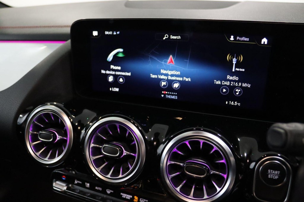 MERCEDES-BENZ EQA EQA 250+ 70.5kWh AMG Line 2022