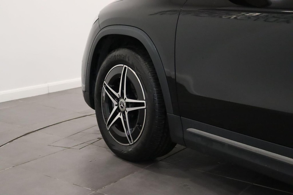 MERCEDES-BENZ EQA EQA 250+ 70.5kWh AMG Line 2022