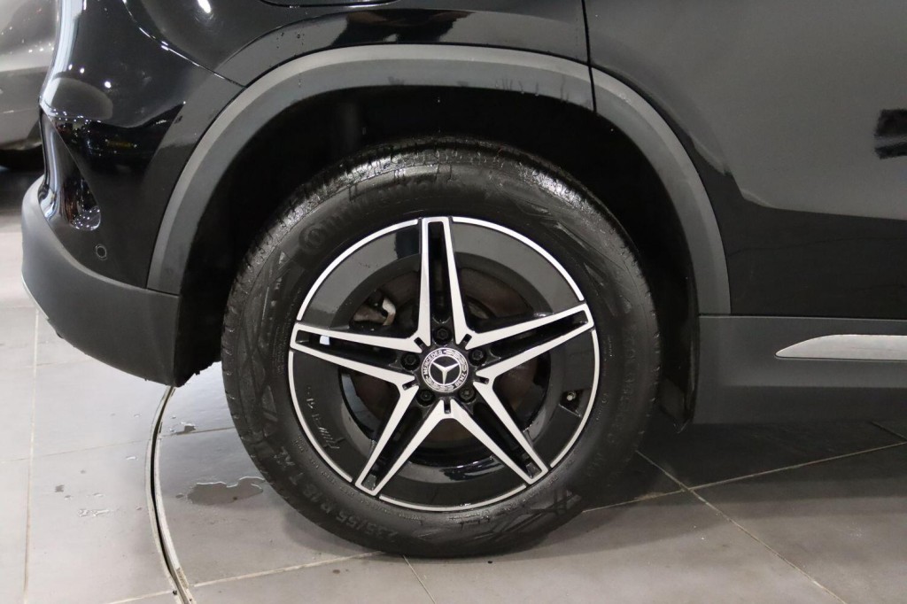 MERCEDES-BENZ EQA EQA 250+ 70.5kWh AMG Line 2022