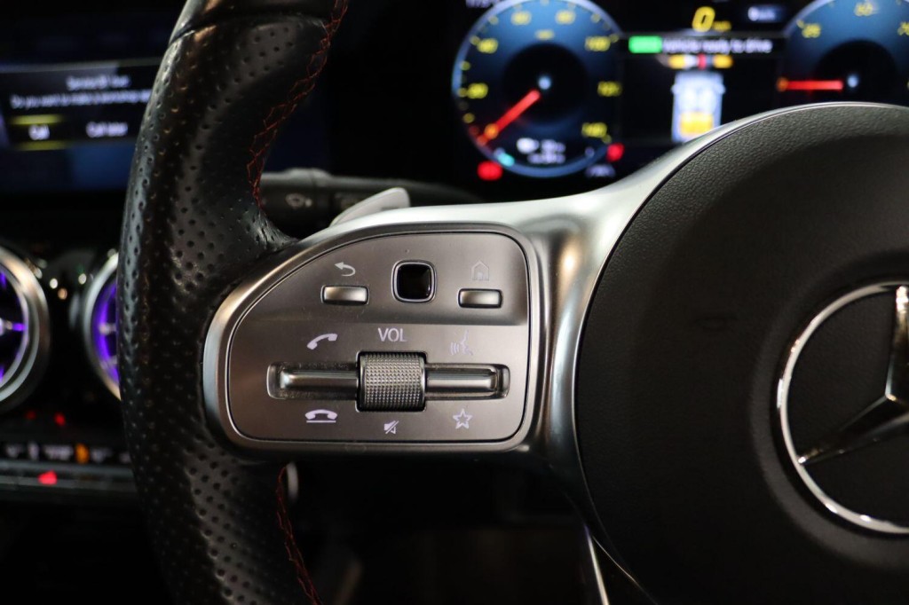 MERCEDES-BENZ EQA EQA 250+ 70.5kWh AMG Line 2022