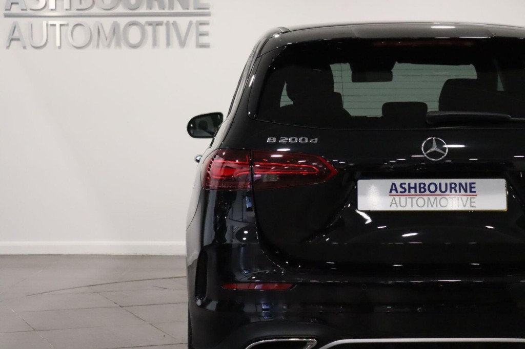 MERCEDES-BENZ B CLASS 2.0 B200d AMG Line 2023