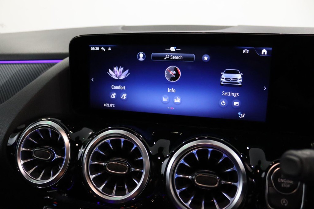 MERCEDES-BENZ B CLASS 2.0 B200d AMG Line 2023