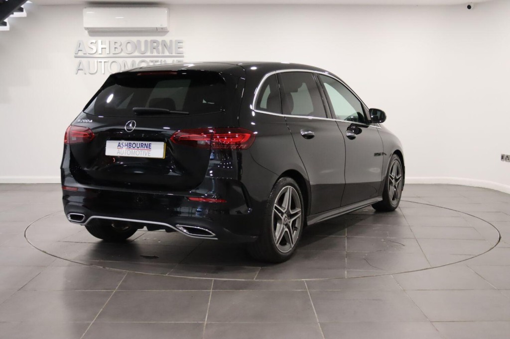 MERCEDES-BENZ B CLASS 2.0 B200d AMG Line 2023