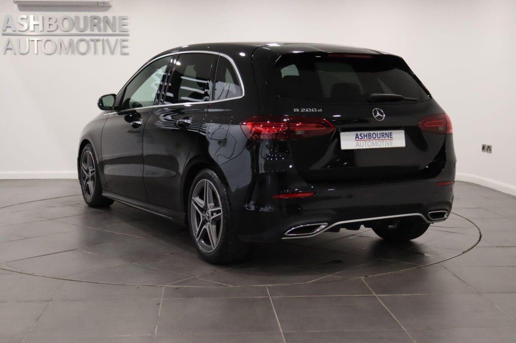 MERCEDES-BENZ B CLASS 2.0 B200d AMG Line 2023
