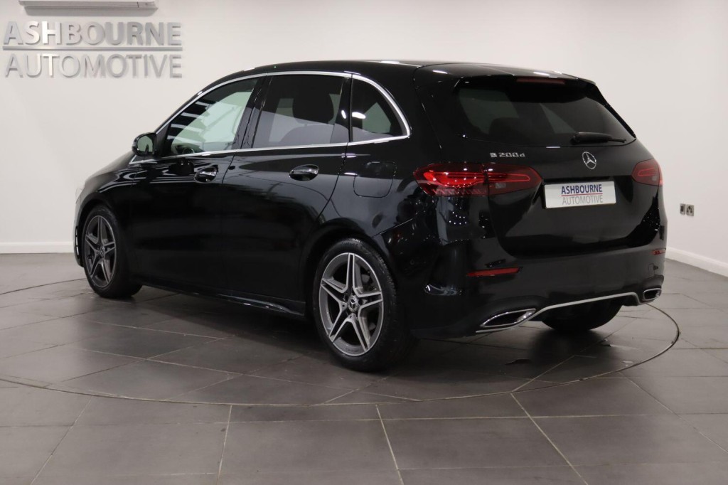 MERCEDES-BENZ B CLASS 2.0 B200d AMG Line 2023