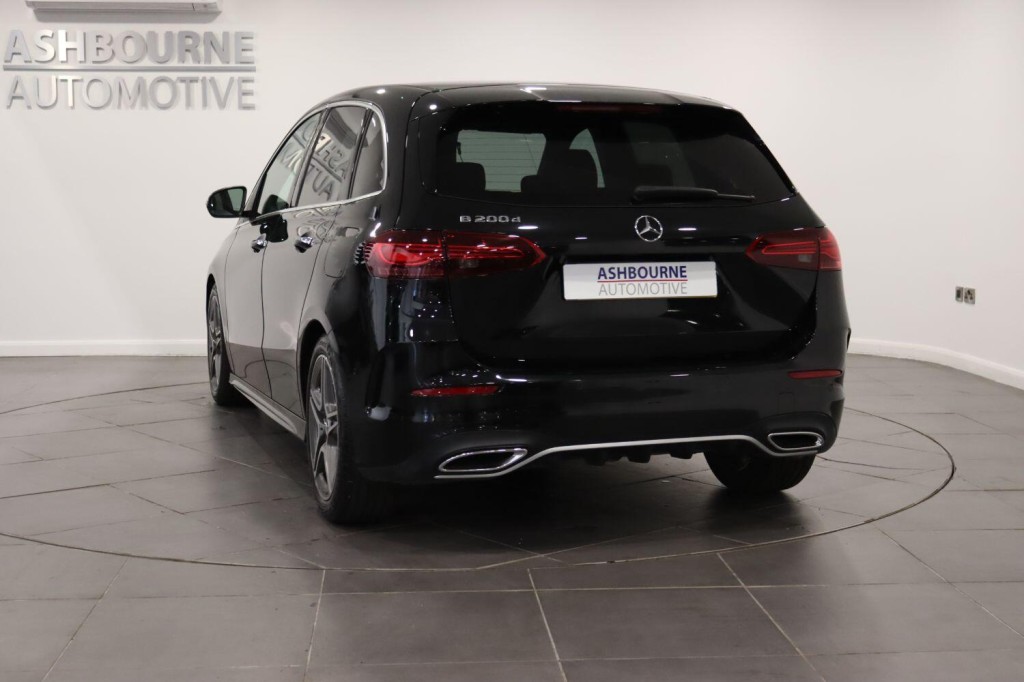 MERCEDES-BENZ B CLASS 2.0 B200d AMG Line 2023
