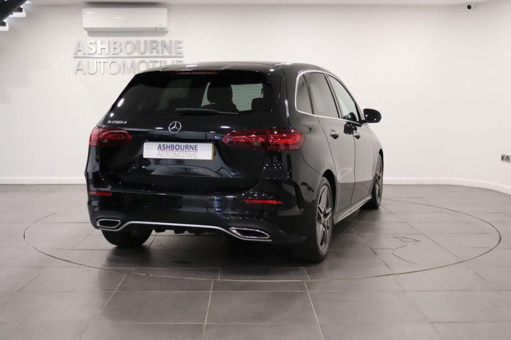 MERCEDES-BENZ B CLASS 2.0 B200d AMG Line 2023