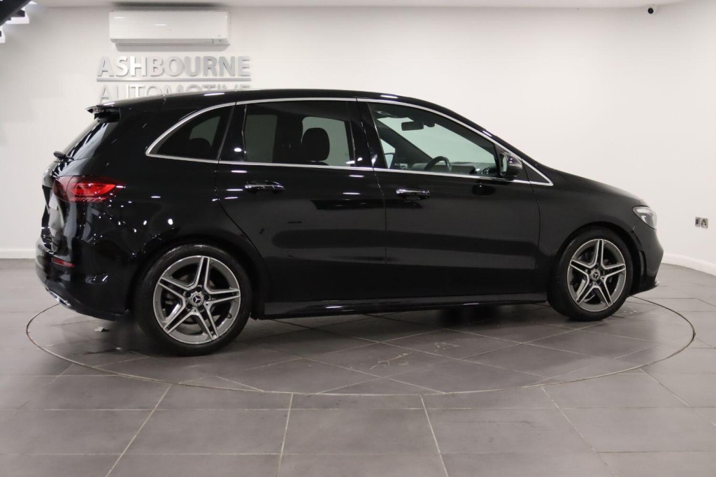 MERCEDES-BENZ B CLASS 2.0 B200d AMG Line 2023