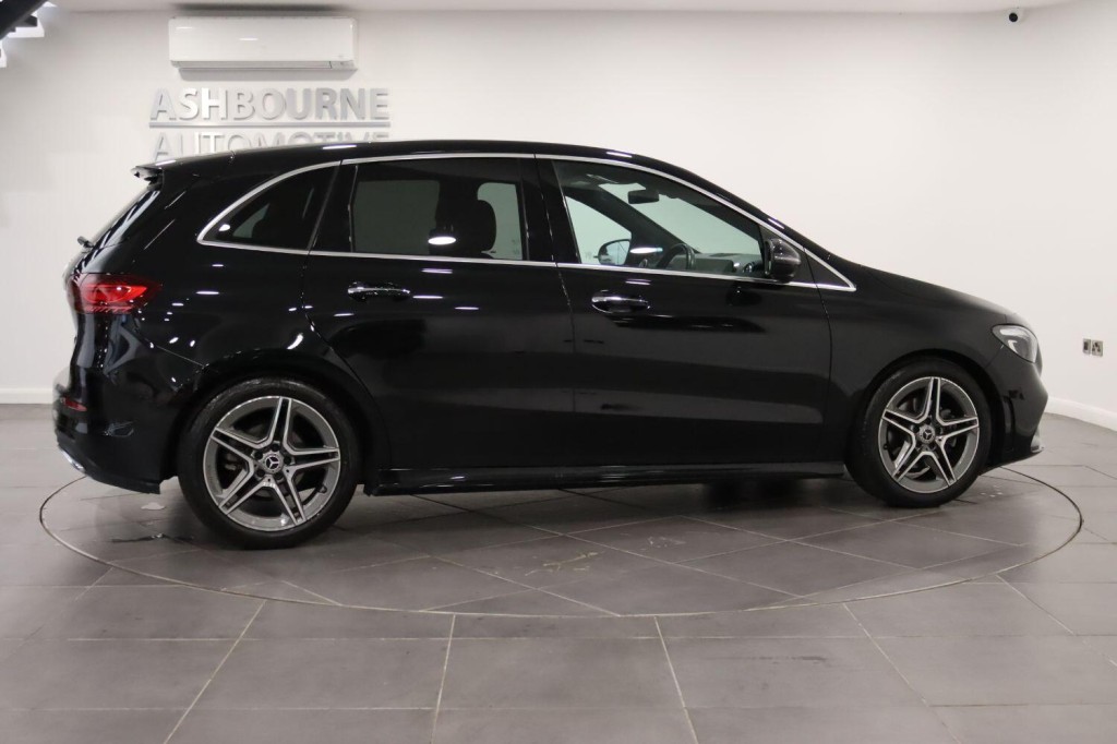 MERCEDES-BENZ B CLASS 2.0 B200d AMG Line 2023