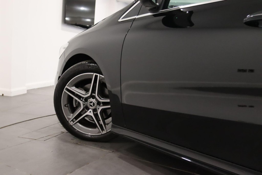 MERCEDES-BENZ B CLASS 2.0 B200d AMG Line 2023