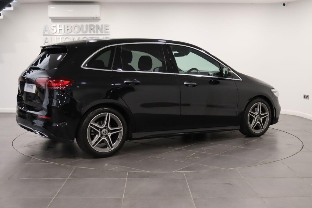 MERCEDES-BENZ B CLASS 2.0 B200d AMG Line 2023