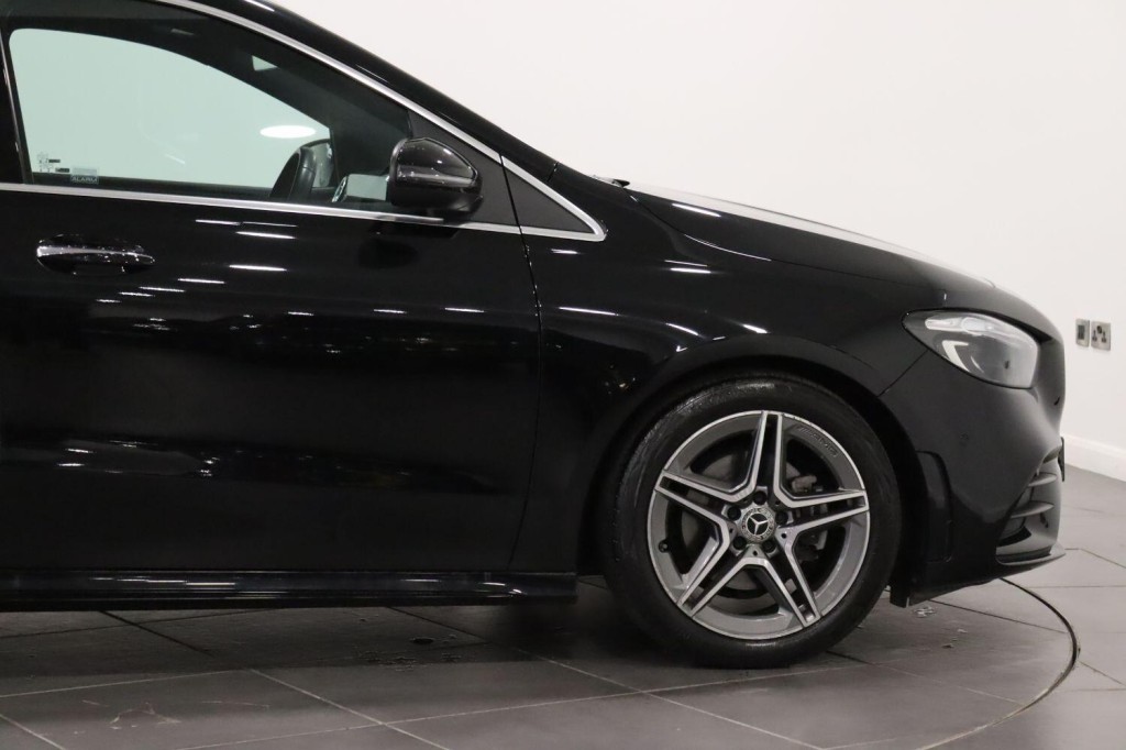 MERCEDES-BENZ B CLASS 2.0 B200d AMG Line 2023