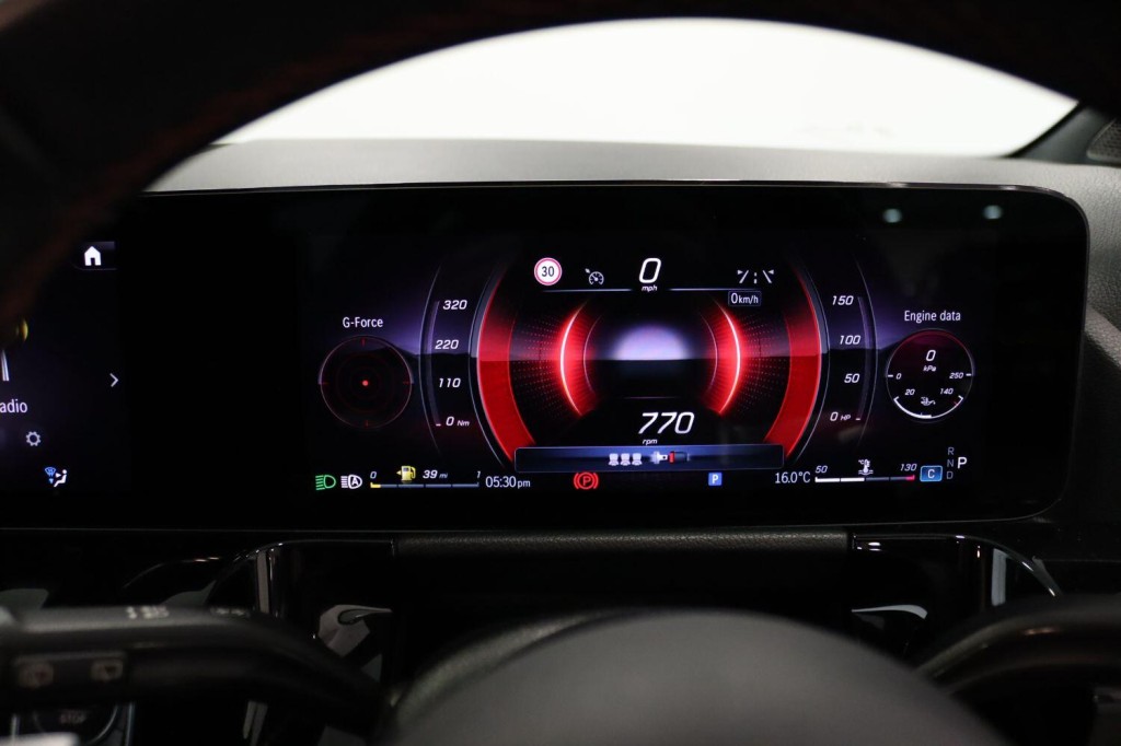 MERCEDES-BENZ B CLASS 2.0 B200d AMG Line 2023