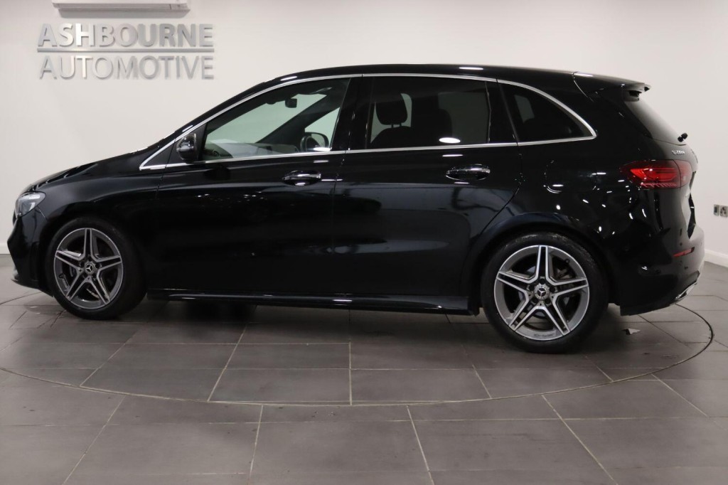 MERCEDES-BENZ B CLASS 2.0 B200d AMG Line 2023