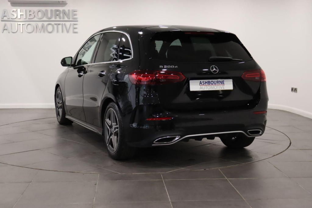 MERCEDES-BENZ B CLASS 2.0 B200d AMG Line 2023