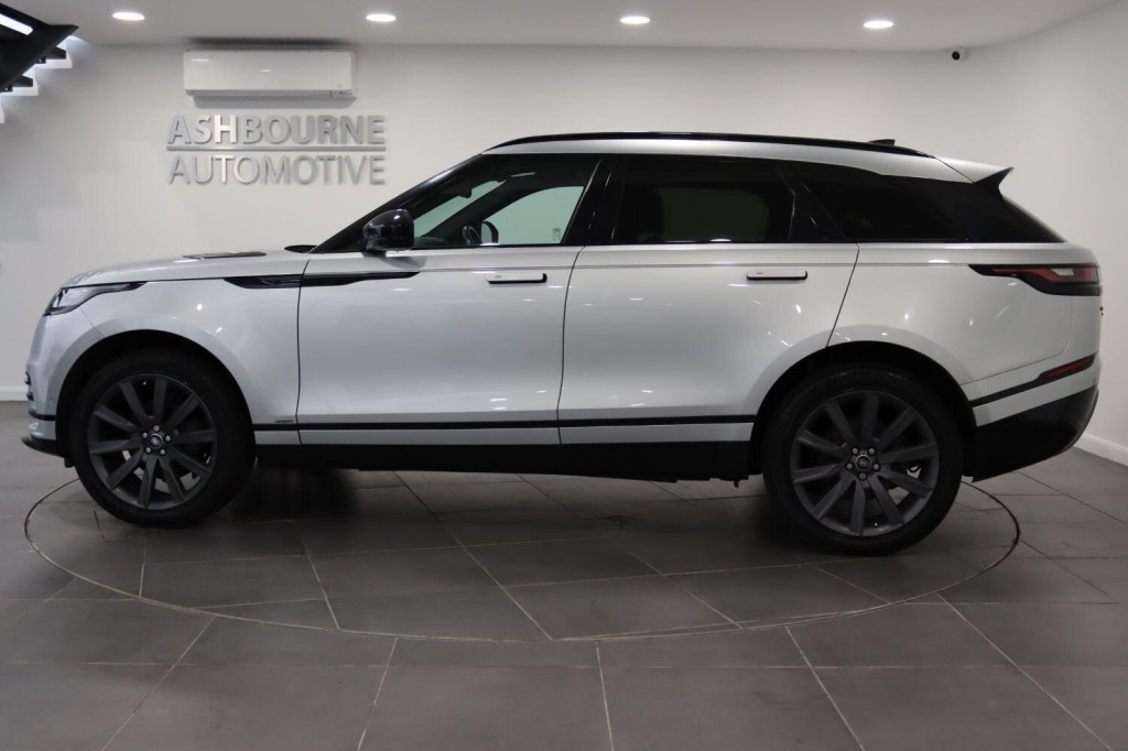 LAND ROVER RANGE ROVER VELAR 2.0 D240 R-Dynamic HSE 2018