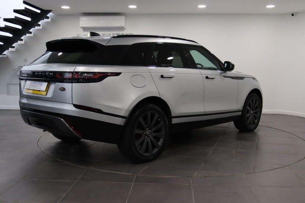 LAND ROVER RANGE ROVER VELAR 2.0 D240 R-Dynamic HSE 2018