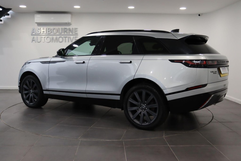 LAND ROVER RANGE ROVER VELAR 2.0 D240 R-Dynamic HSE 2018