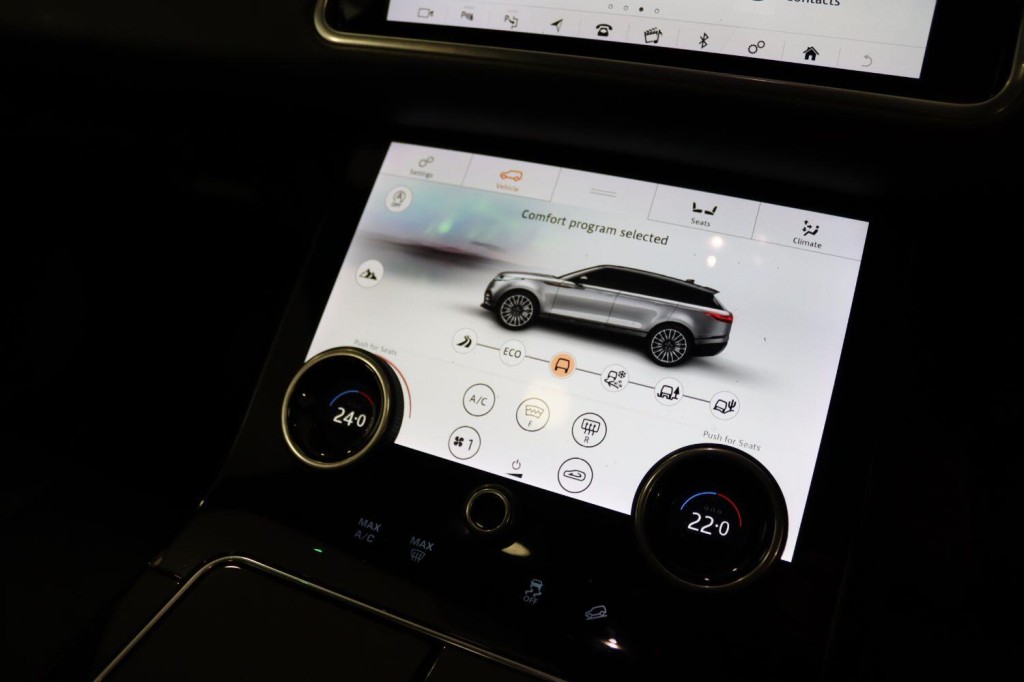 LAND ROVER RANGE ROVER VELAR 2.0 D240 R-Dynamic HSE 2018