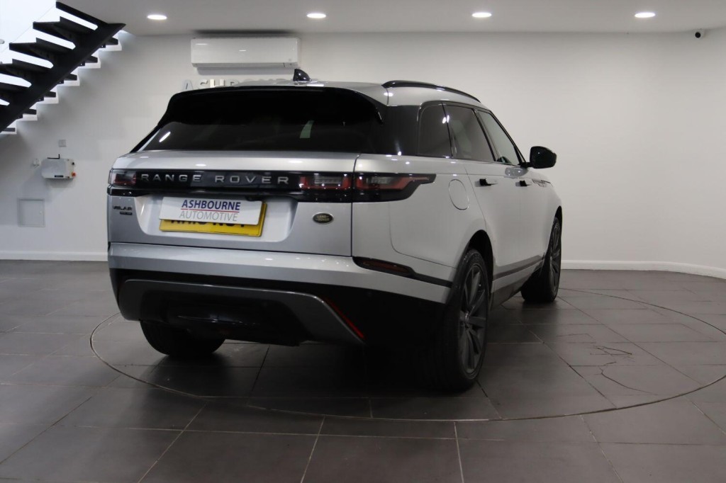 LAND ROVER RANGE ROVER VELAR 2.0 D240 R-Dynamic HSE 2018