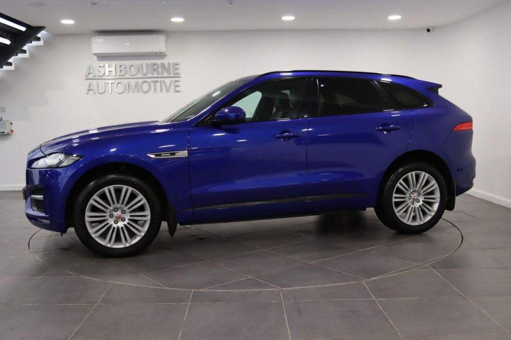 JAGUAR F-PACE 2.0 D240 R-Sport 2018