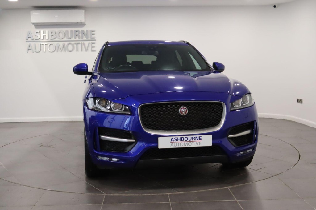 JAGUAR F-PACE 2.0 D240 R-Sport 2018