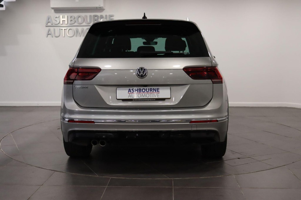 VOLKSWAGEN TIGUAN 1.5 TSI EVO R-Line Tech 2020
