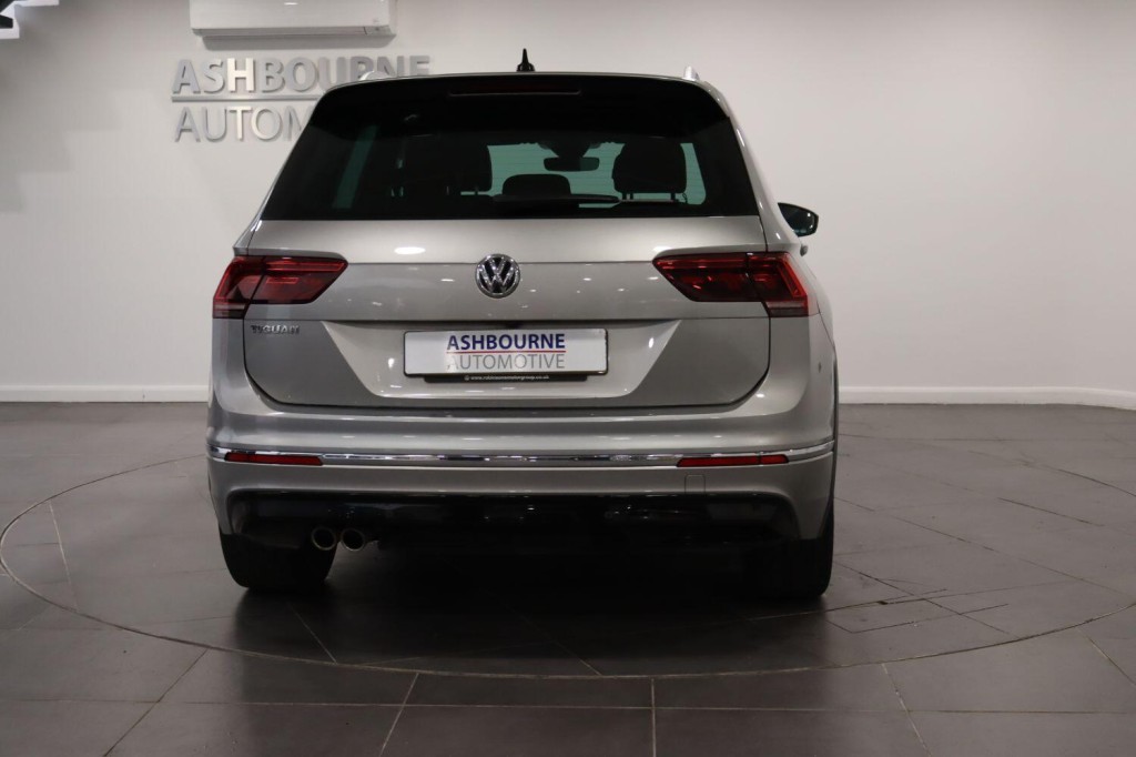 VOLKSWAGEN TIGUAN 1.5 TSI EVO R-Line Tech 2020