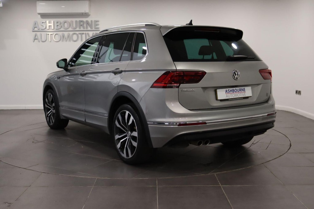 VOLKSWAGEN TIGUAN 1.5 TSI EVO R-Line Tech 2020
